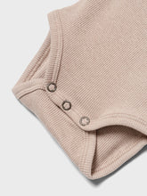 Lil 'Atelier - Gago Kub Kortærmet Slim Body -  Mocha Meringue